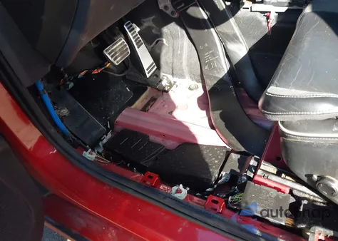 2019 Volvo S60 T6 R-Design z USA, uszkodzony, nr VIN 7JRA22TM1KG003476